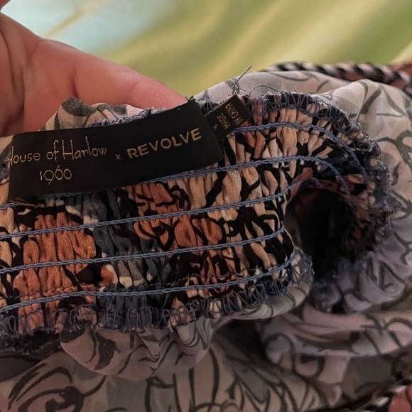 House of Harlow 1960 x Revolve Baye Midi Dress Sketchy Floral - Picture 4 of 5